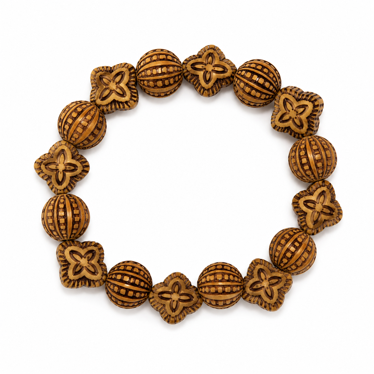 Elastisches Armband aus geschnitzten Holzperlen mit Rillen- und Blütenmuster